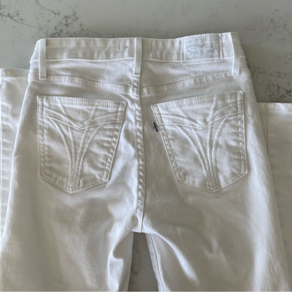 Levi’s 721 HIGH RISE SKINNY WOMEN'S JEANS. White. - Picture 10 of 12